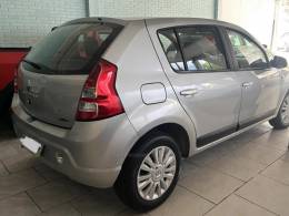 RENAULT - SANDERO - 2012/2012 - Prata - R$ 33.000,00