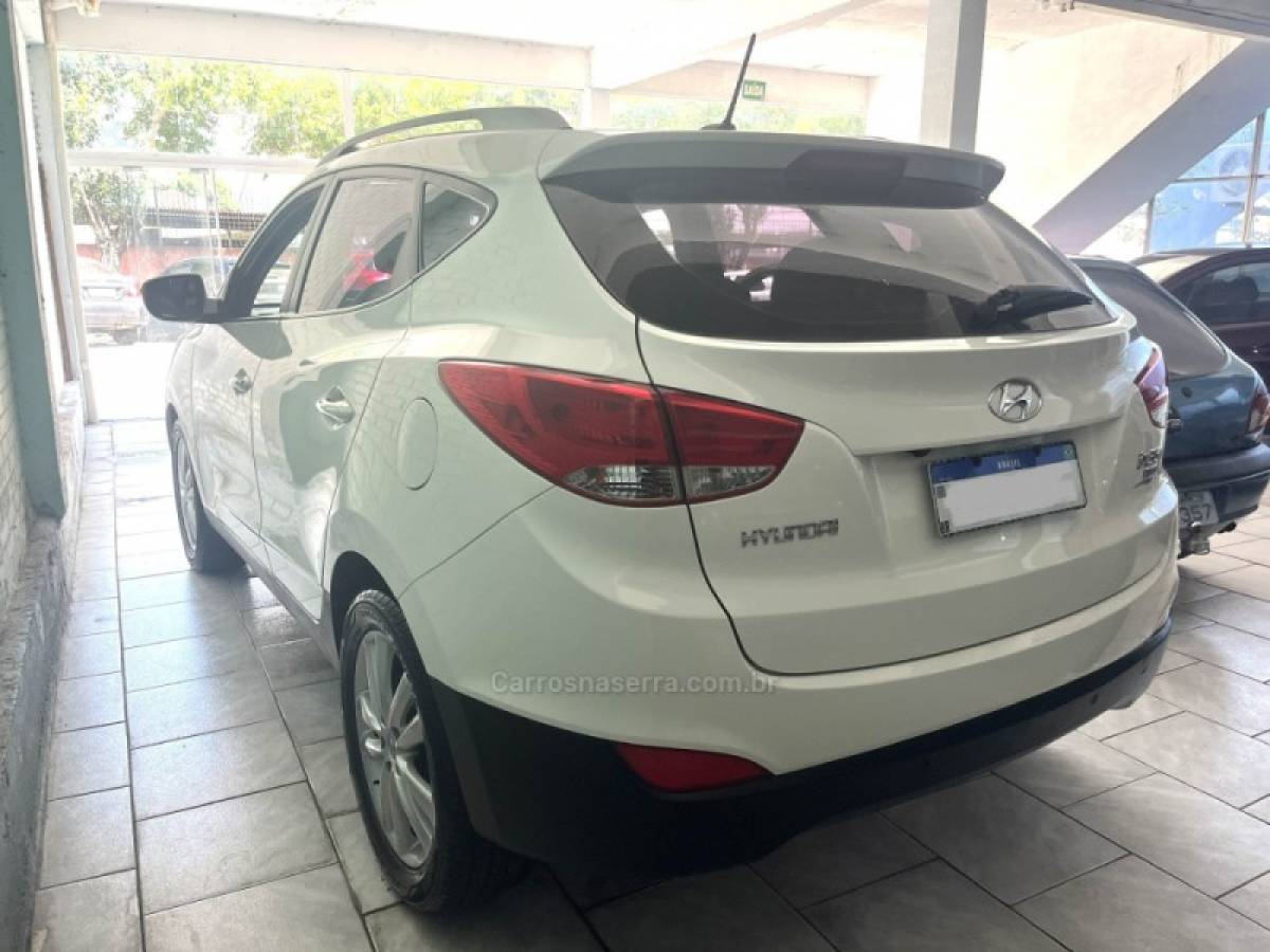 HYUNDAI - IX35 - 2014/2015 - Branca - R$ 85.000,00