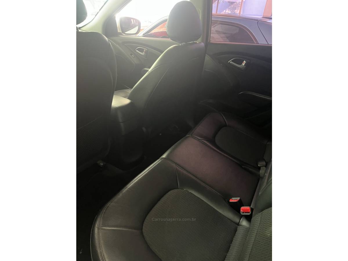 HYUNDAI - IX35 - 2014/2015 - Branca - R$ 85.000,00