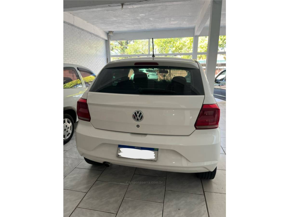 VOLKSWAGEN - GOL - 2019/2019 - Branca - R$ 49.000,00