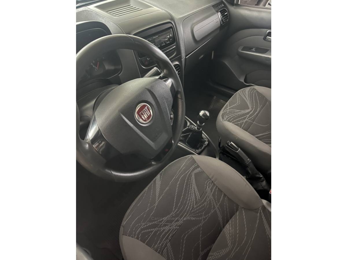FIAT - STRADA - 2015/2016 - Branca - R$ 48.000,00