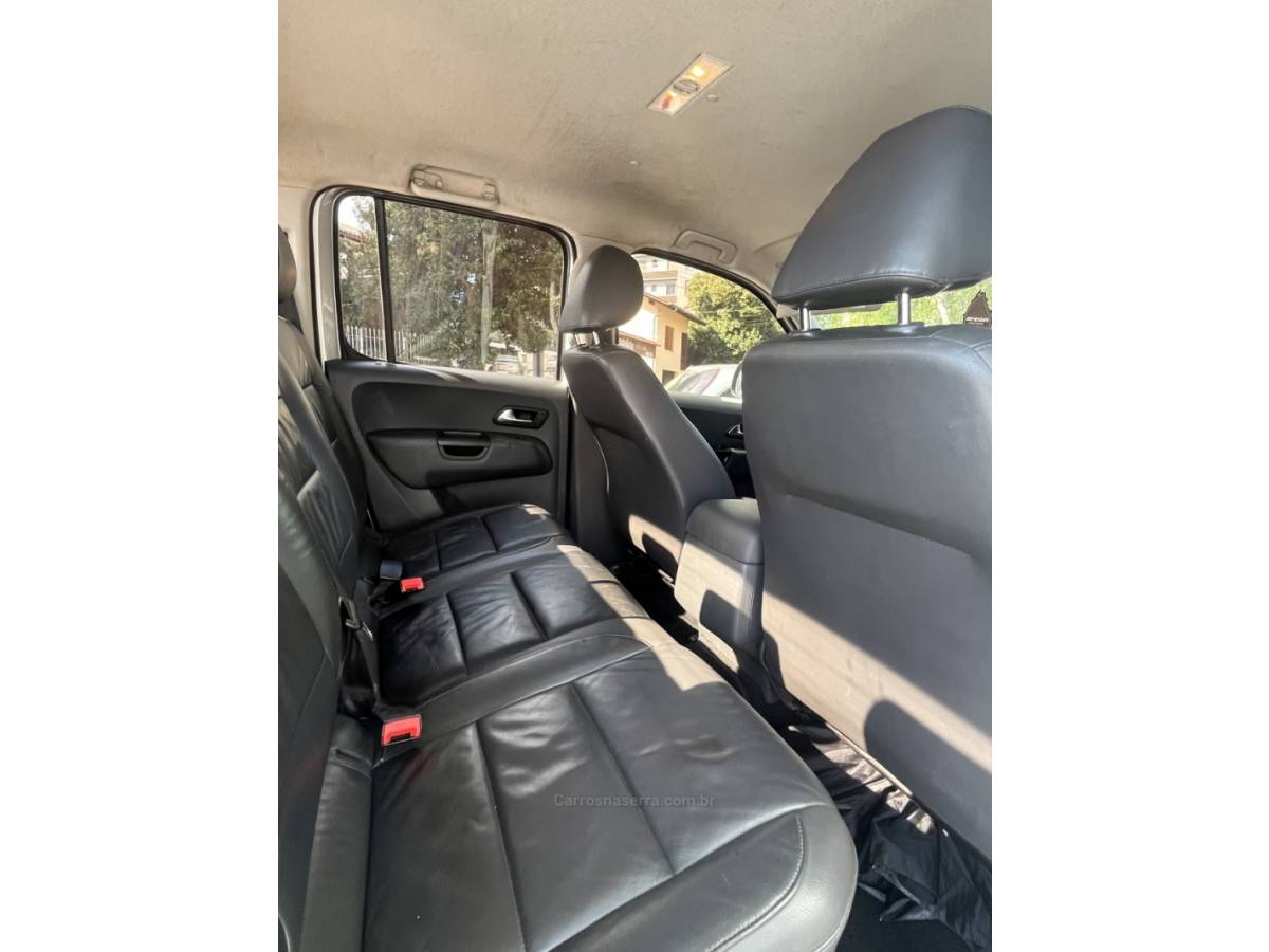 VOLKSWAGEN - AMAROK - 2014/2014 - Prata - R$ 105.000,00